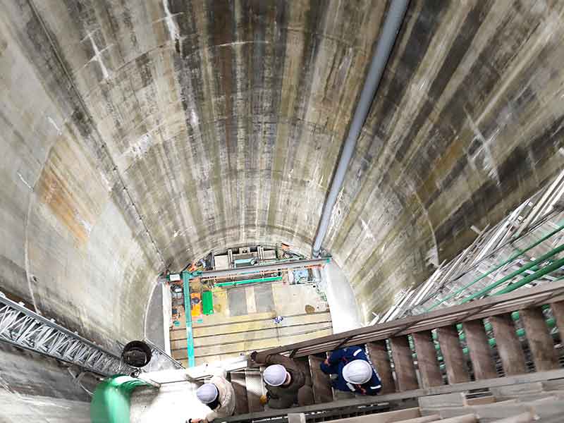 写真:シールドマシン到達記念霞ヶ浦導水石岡工区4880m立坑見学会の写真